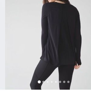 Lululemon Making Moves Accordian Top.